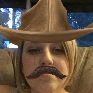 Meet your Posher, Meghan